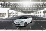 Picture of 2015 Hyundai Veloster RE:FLEX Edition in Century White