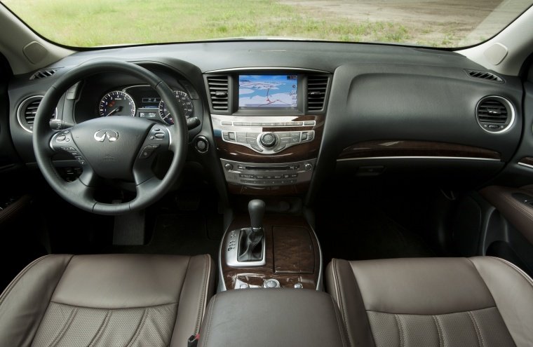 2013 Infiniti JX35 Cockpit Picture