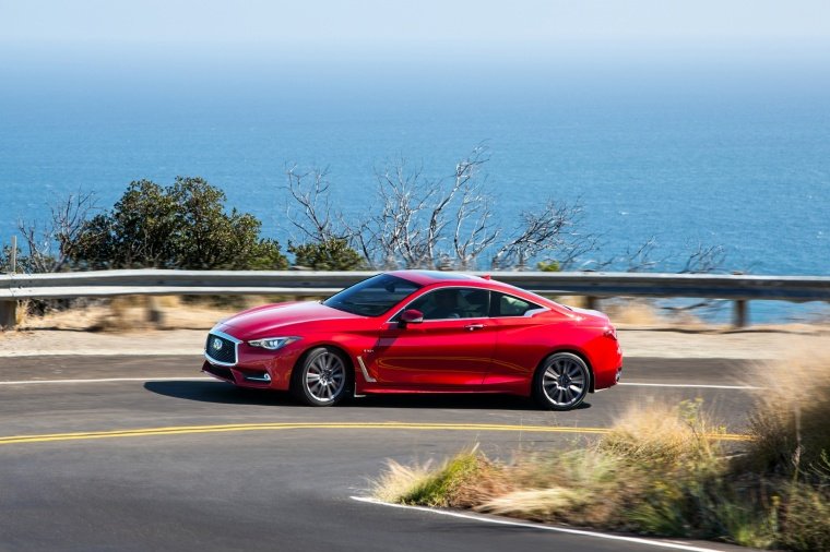2017 Infiniti Q60 Coupe 3.0T Red Sport 400 Picture