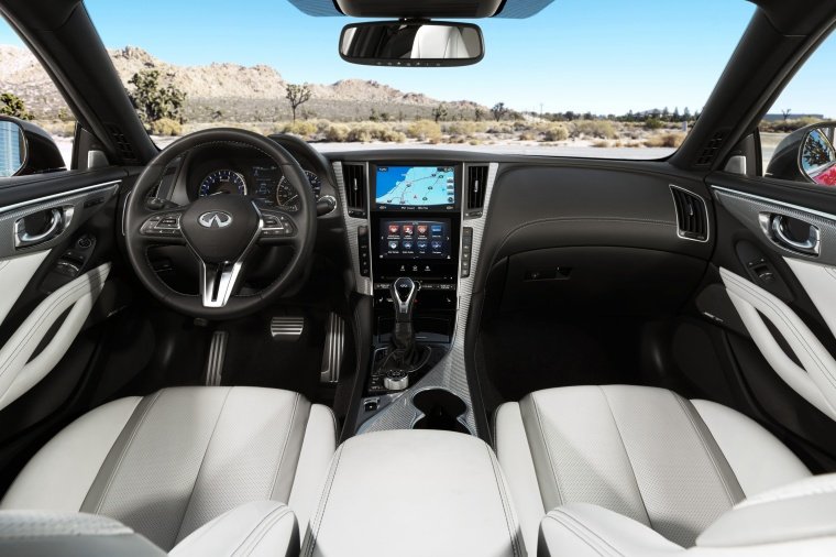 2018 Infiniti Q60 Coupe 3.0T RED SPORT 400 Cockpit Picture
