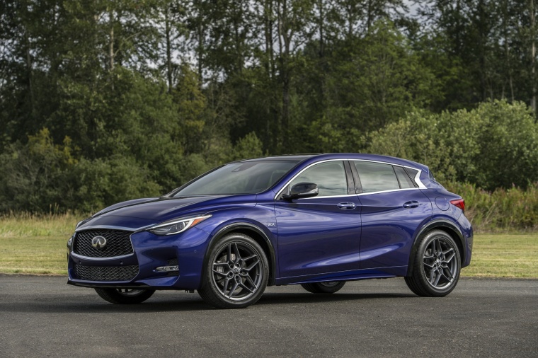 2018 Infiniti QX30S Picture