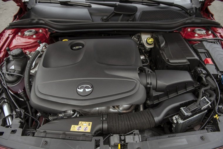 2019 Infiniti QX30S 2.0-liter 4-cylinder turbocharged Engine Picture