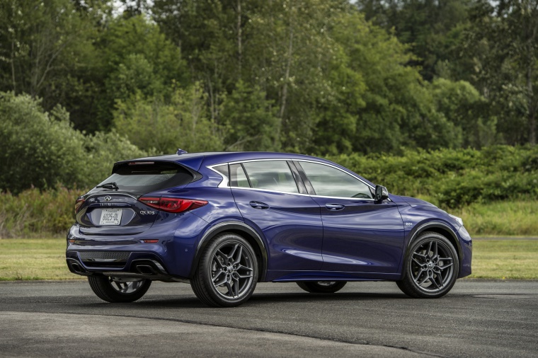 2019 Infiniti QX30S Picture