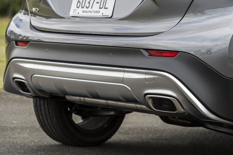 2019 Infiniti QX30 AWD Exhaust Tips Picture