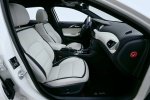 Picture of 2019 Infiniti QX30 Front Seats