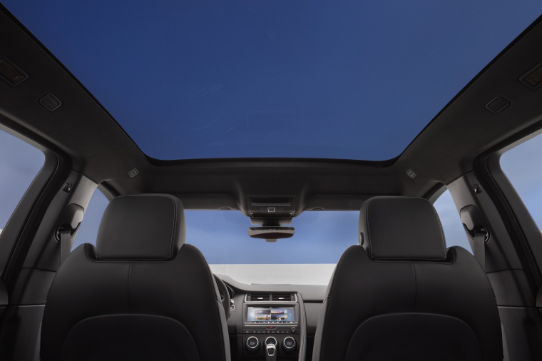 2019 Jaguar E-Pace P300 R-Dynamic AWD Moonroof Picture