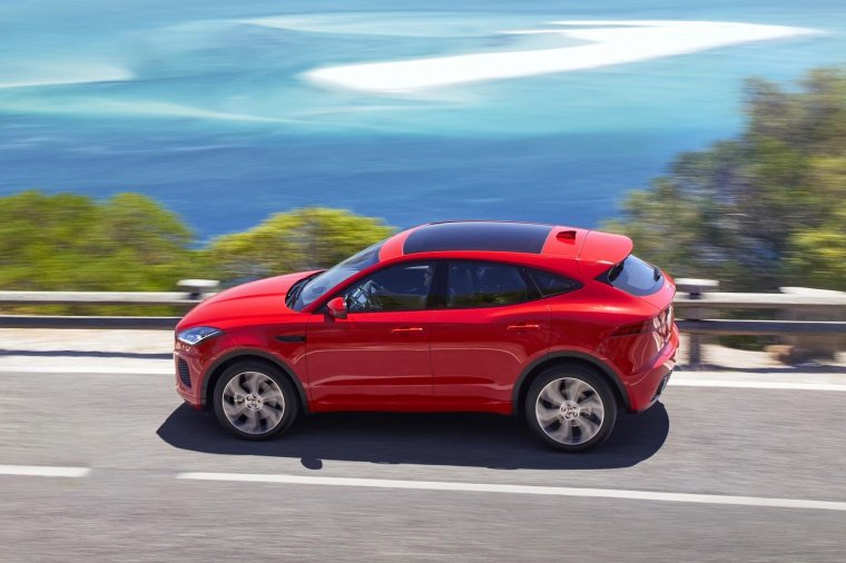 2020 Jaguar E-Pace P300 R-Dynamic AWD Picture