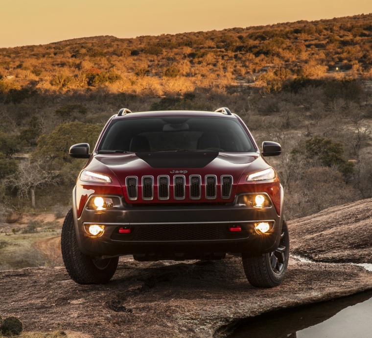 2014 Jeep Cherokee Trailhawk 4WD Picture