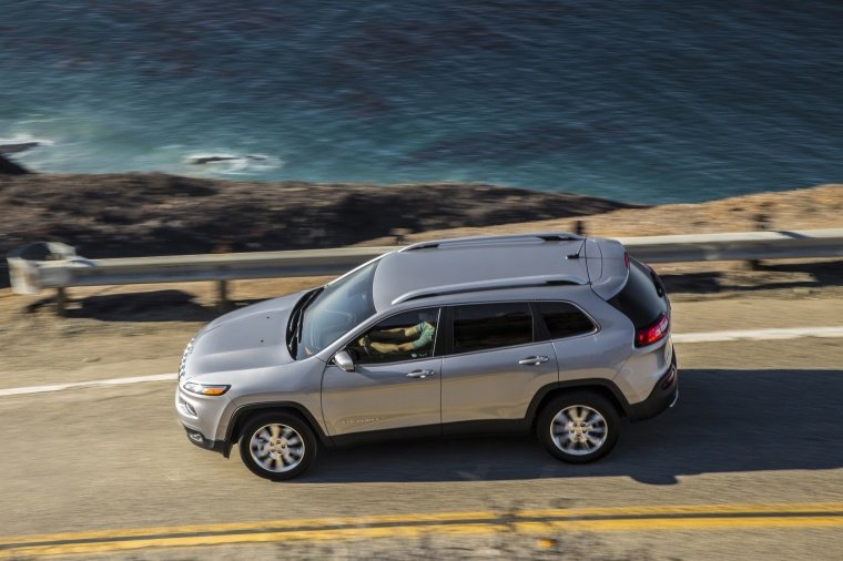 2015 Jeep Cherokee Limited 4WD Picture