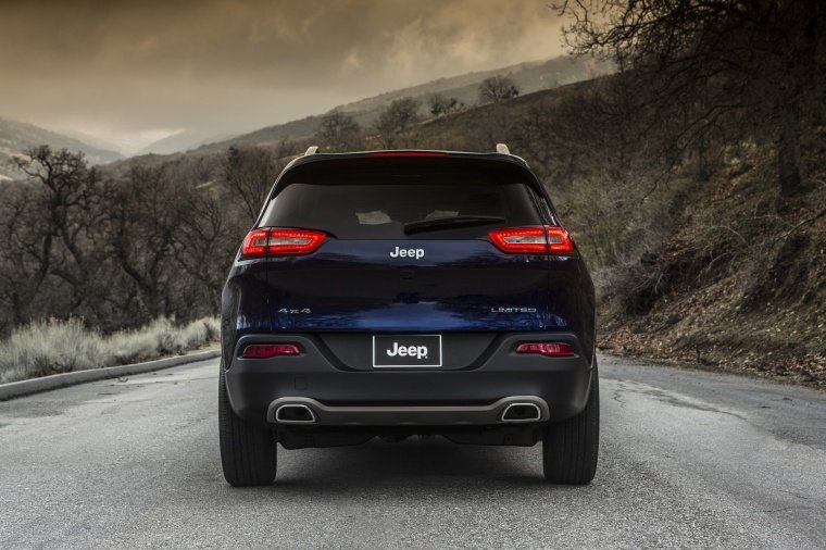 2015 Jeep Cherokee Limited 4WD Picture