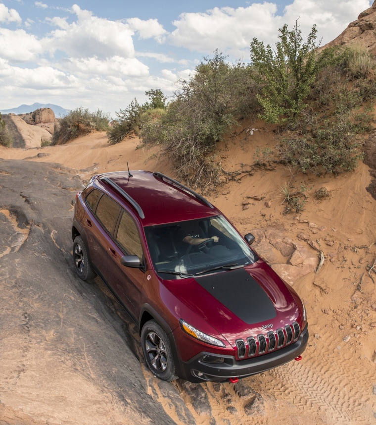 2015 Jeep Cherokee Trailhawk 4WD Picture