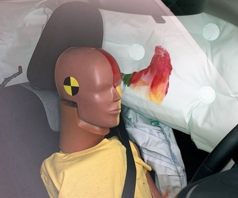 2016 Jeep Cherokee IIHS Side Impact Crash Test Picture