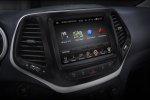 Picture of 2016 Jeep Cherokee Limited 4WD Dashboard Screen
