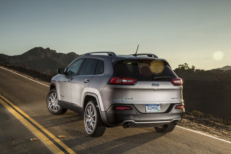 2017 Jeep Cherokee Limited 4WD Picture