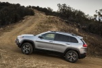 Picture of 2018 Jeep Cherokee Trailhawk 4WD in Billet Silver Metallic Clearcoat