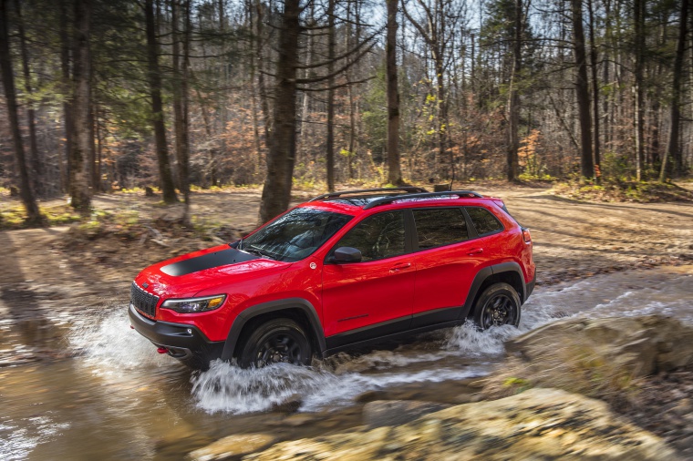 2019 Jeep Cherokee Trailhawk 4WD Picture