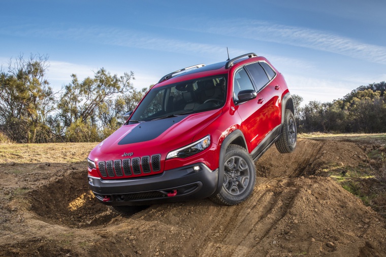 2019 Jeep Cherokee Trailhawk 4WD Picture