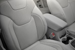 Picture of 2019 Jeep Cherokee Limited 4WD Front Seats