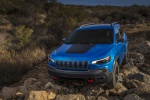 Picture of 2019 Jeep Cherokee Trailhawk 4WD in Hydro Blue Pearlcoat