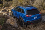 Picture of 2019 Jeep Cherokee Trailhawk 4WD in Hydro Blue Pearlcoat