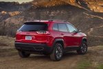 Picture of 2019 Jeep Cherokee Trailhawk 4WD in Firecracker Red Clearcoat
