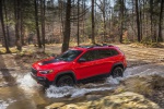 Picture of 2019 Jeep Cherokee Trailhawk 4WD in Firecracker Red Clearcoat