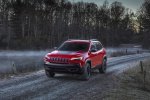 Picture of 2019 Jeep Cherokee Trailhawk 4WD in Firecracker Red Clearcoat