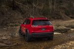 Picture of 2019 Jeep Cherokee Trailhawk 4WD in Firecracker Red Clearcoat