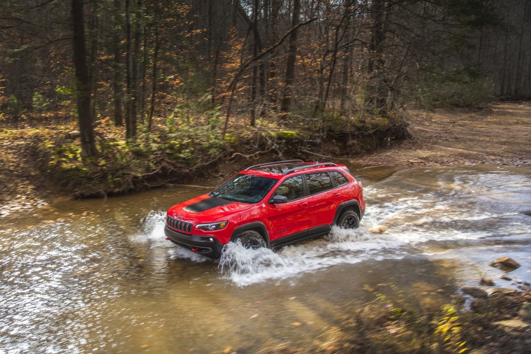 2020 Jeep Cherokee Trailhawk 4WD Picture