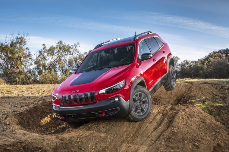 2020 Jeep Cherokee Trailhawk 4WD Picture