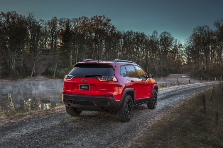 2020 Jeep Cherokee Trailhawk 4WD Picture