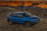 Picture of 2020 Jeep Cherokee Trailhawk 4WD in Hydro Blue Pearlcoat