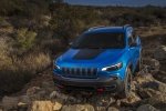 Picture of 2020 Jeep Cherokee Trailhawk 4WD in Hydro Blue Pearlcoat