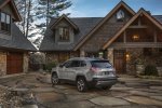 Picture of 2020 Jeep Cherokee Limited 4WD in Billet Silver Metallic Clearcoat