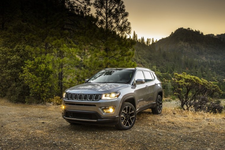 2018 Jeep Compass Limited 4WD Picture