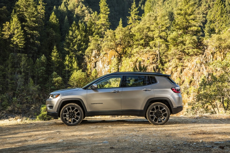 2018 Jeep Compass Limited 4WD Picture