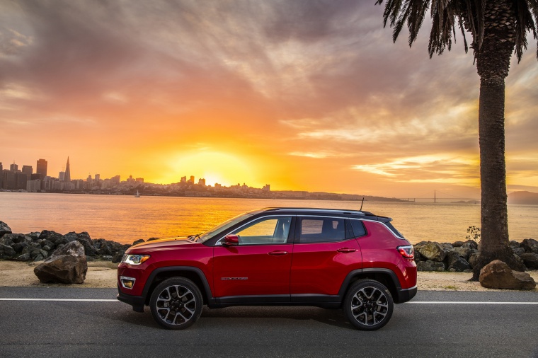 2019 Jeep Compass Limited 4WD Picture