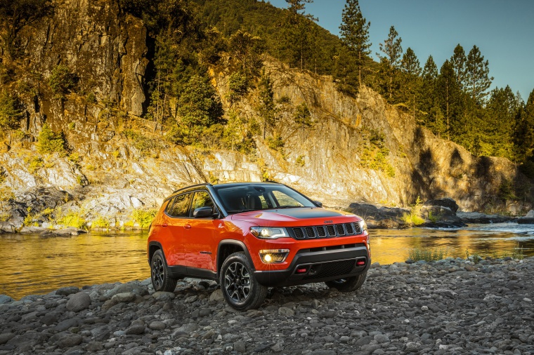 2019 Jeep Compass Trailhawk 4WD Picture