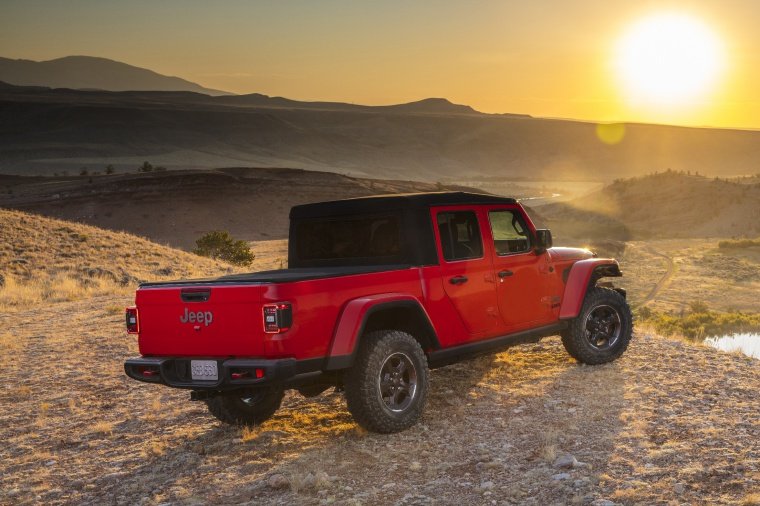 2020 Jeep Gladiator Crew Cab Rubicon 4WD Picture