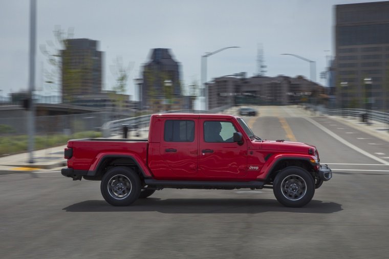 2020 Jeep Gladiator Crew Cab Rubicon 4WD Picture