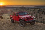 Picture of 2020 Jeep Gladiator Crew Cab Rubicon 4WD in Firecracker Red Clearcoat