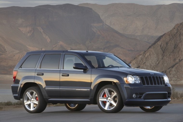 2010 Jeep Grand Cherokee SRT8 Picture