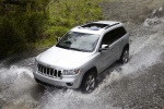 Picture of 2013 Jeep Grand Cherokee in Bright Silver Metallic Clearcoat