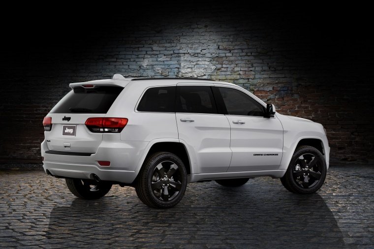 2015 Jeep Grand Cherokee Limited 4WD Picture