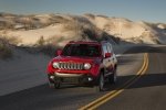 Picture of 2017 Jeep Renegade Latitude 4WD in Colorado Red