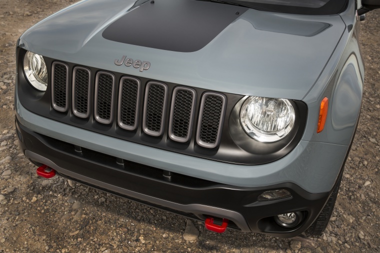 2018 Jeep Renegade Trailhawk 4WD Front Fascia Picture