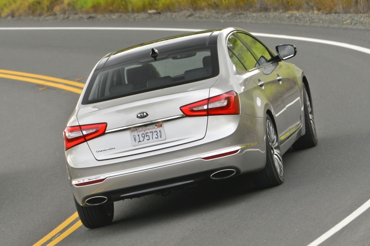 2014 Kia Cadenza Picture