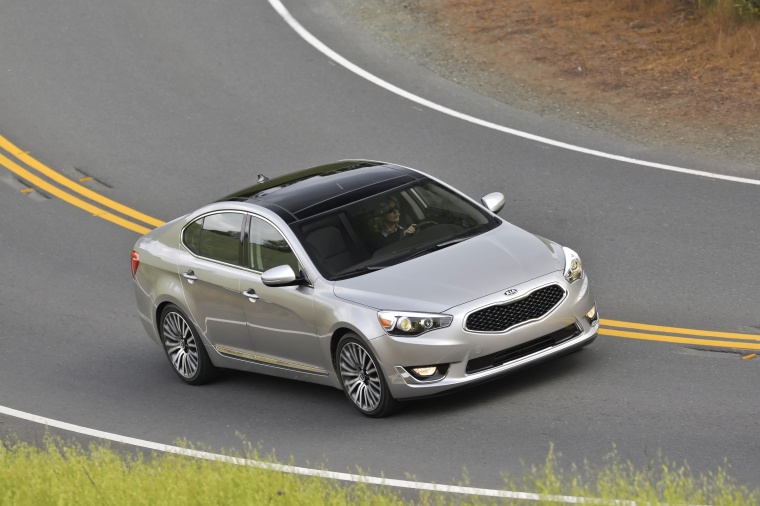 2014 Kia Cadenza Picture