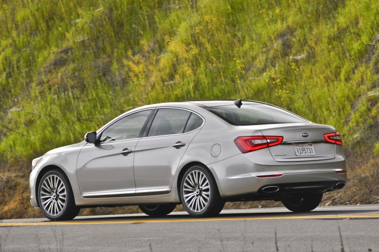 2014 Kia Cadenza Picture