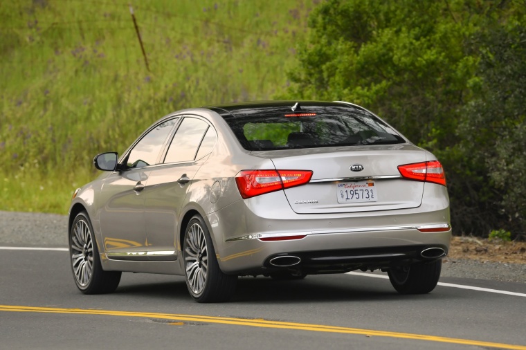 2015 Kia Cadenza Picture